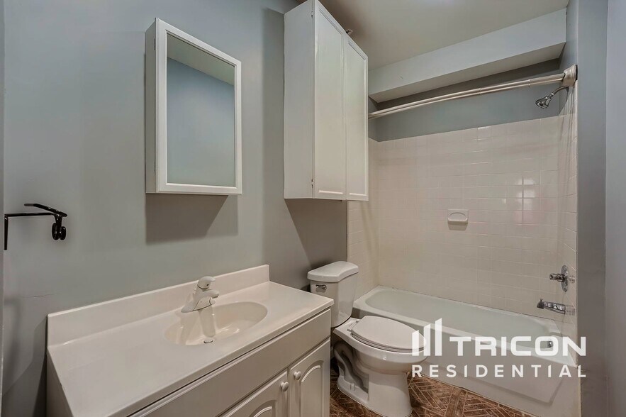 Building Photo - 1795 Millside Terrace