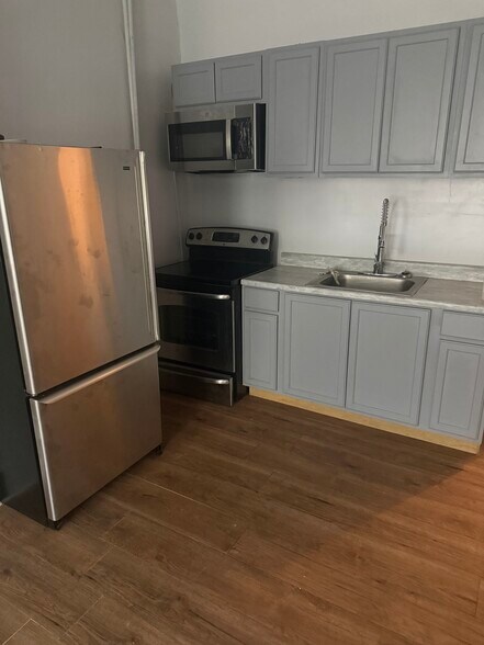 Kitchen - 3539 N 11th St