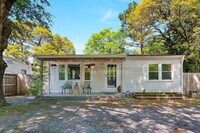 Building Photo - 5009 Park Ave