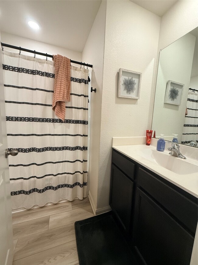 Building Photo - 8103 Vacek Meadows Loop