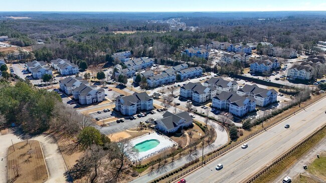 Building Photo - 102-L University Village