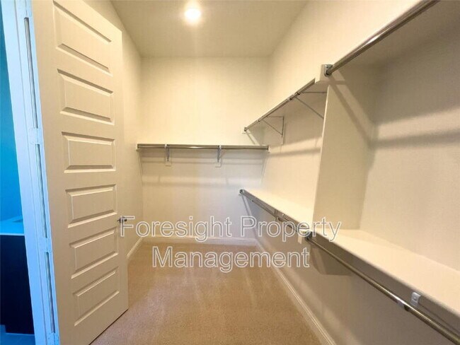 Building Photo - 3228 Willena Rd