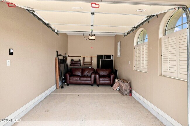 Building Photo - 22114 N San Ramon Dr