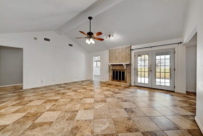 Building Photo - 1317 Meadgreen Cir