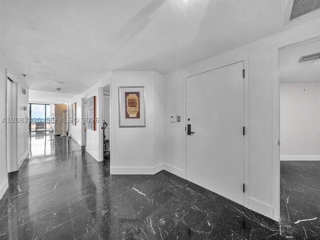 Building Photo - 201 Crandon Blvd