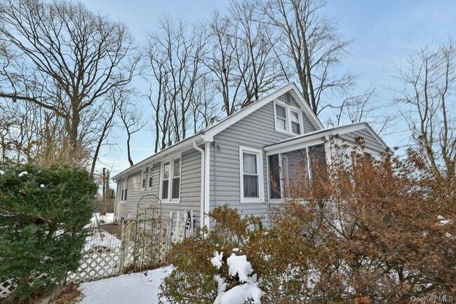 Building Photo - 42 Williams Ave