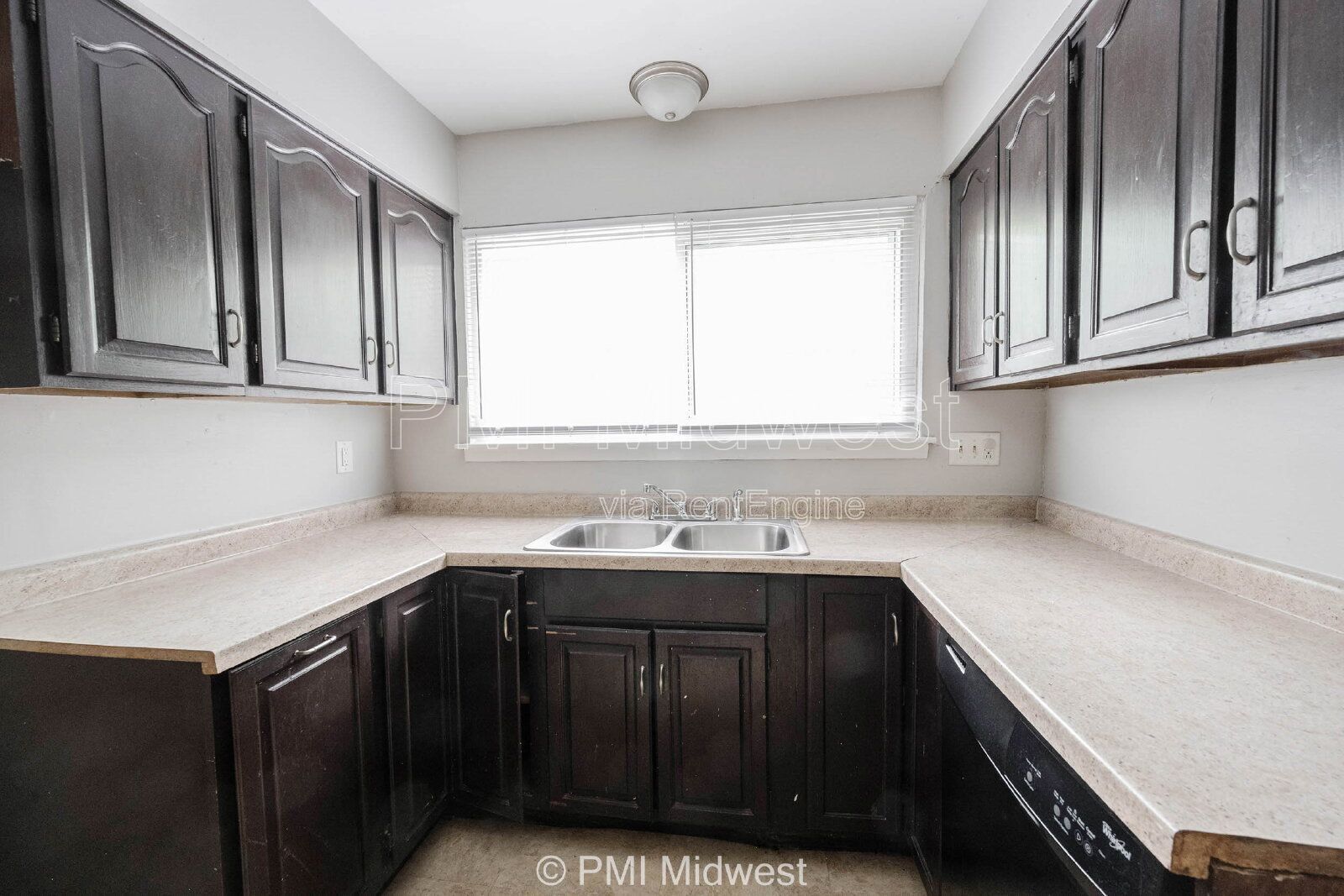 Building Photo - 3026 Osceola Ln