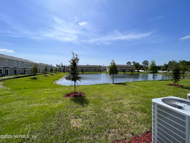 Building Photo - 12781 Veterans Ct