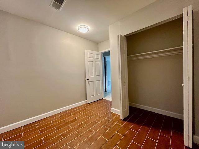 Building Photo - 9601 Aspen Pl