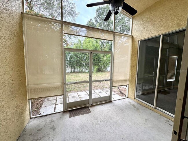 Building Photo - 3325 Manor Cove Cir
