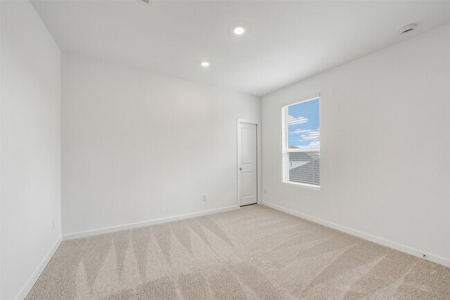 Building Photo - 31111 Marlow Mnr Ct