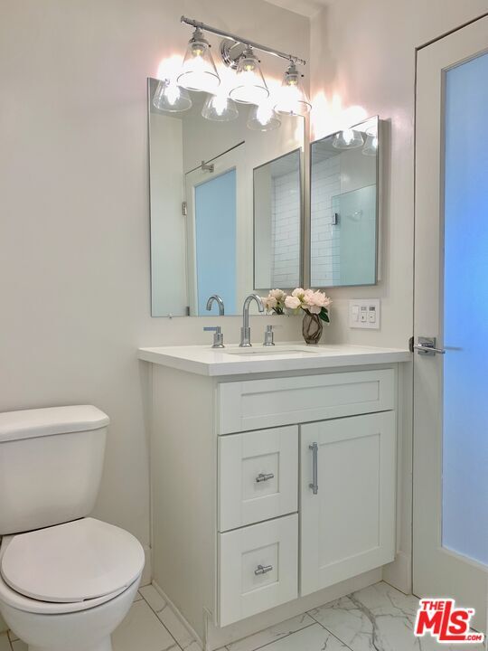 Building Photo - 11235 Richland Ave