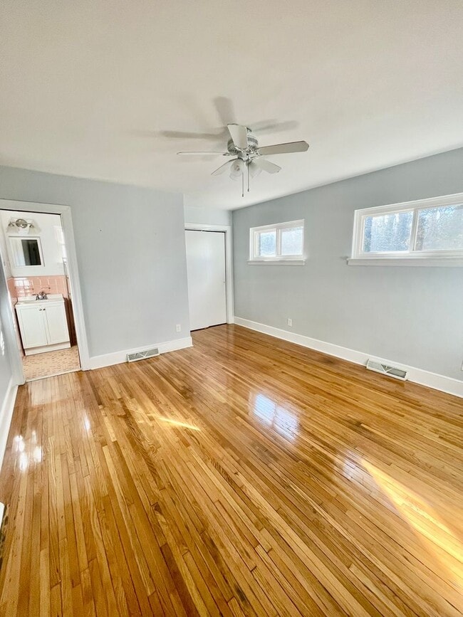 Building Photo - Welcome to this adorable 3-bedroom, 2-bath ranch style brick home, nestled in the historic McCror...