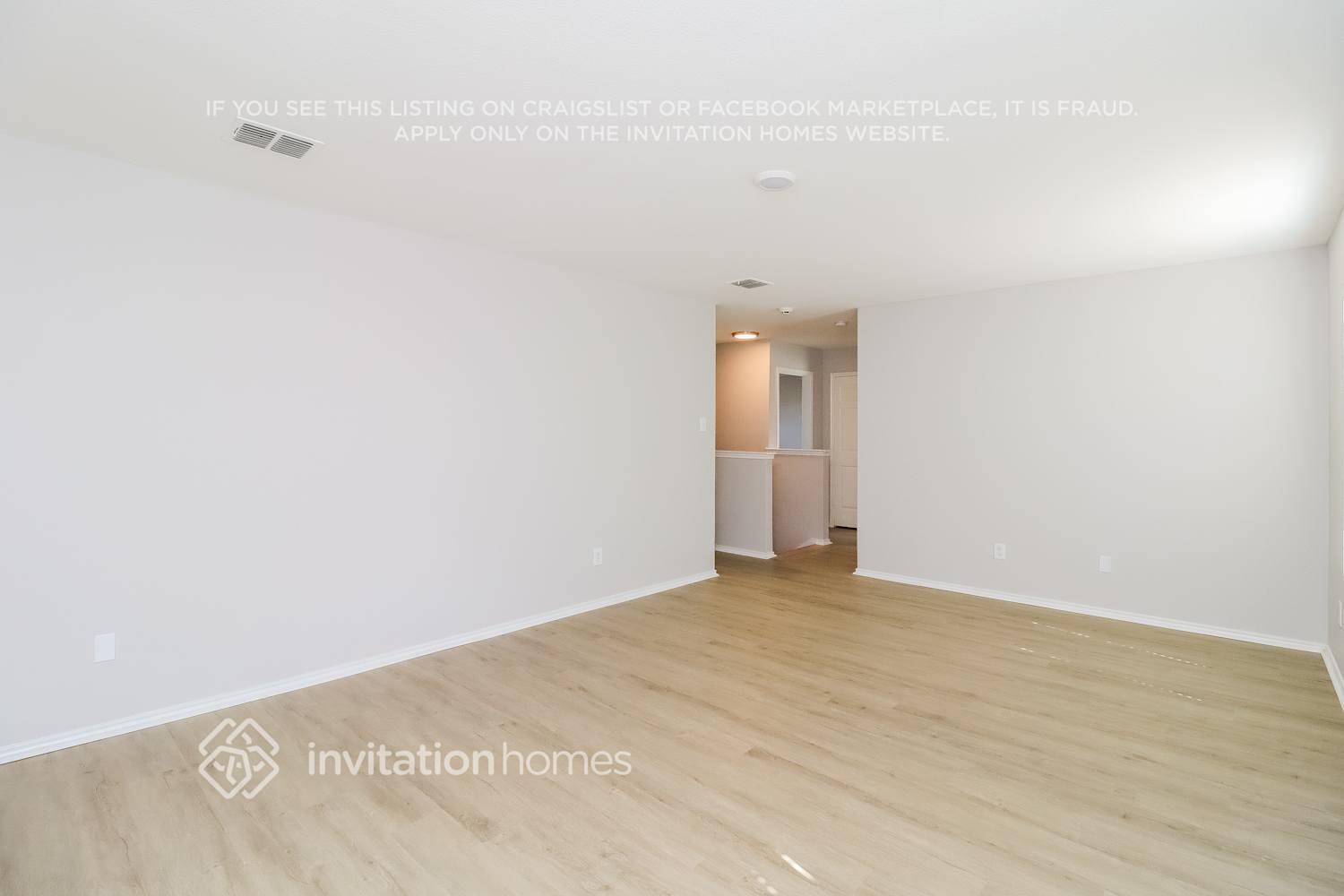 Building Photo - 6005 English Saddle Ln