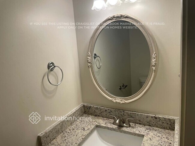 Building Photo - 3410 Hideaway Ln