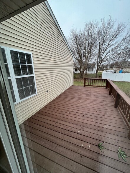 Building Photo - 3207 Amy Dr