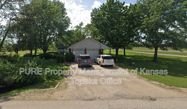 Building Photo - 3445 SE 45th St