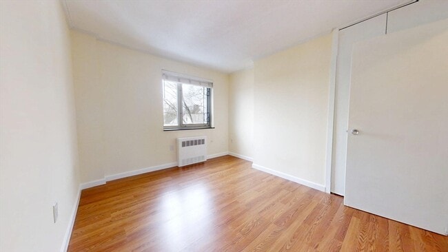 Building Photo - 125 Trapelo Rd