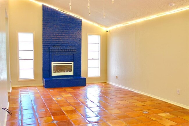 Building Photo - 22538 Market Square Ln