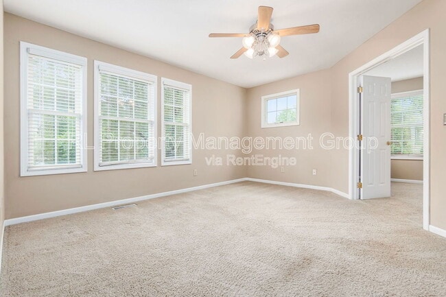 Building Photo - 484 Serenity Dr