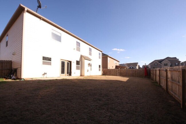 Building Photo - 3415 Pointe Vecchio Cir