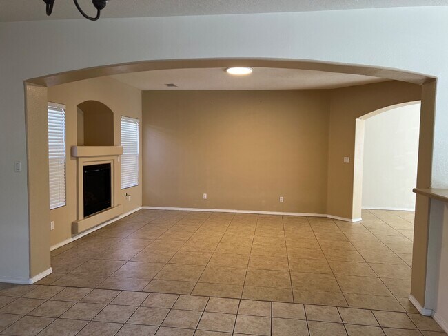 Building Photo - 9219 Colima Ave NW