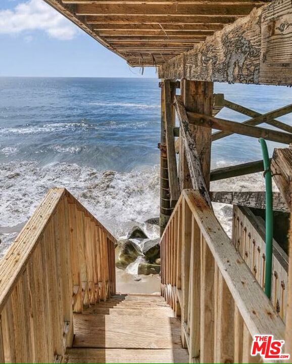 Building Photo - 20638 Pacific Coast Hwy