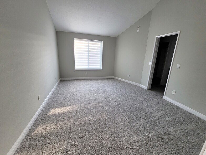 Master Bedroom - 532 San Marcos Rd