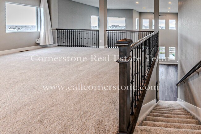 Building Photo - 9732 Marble Cyn Wy