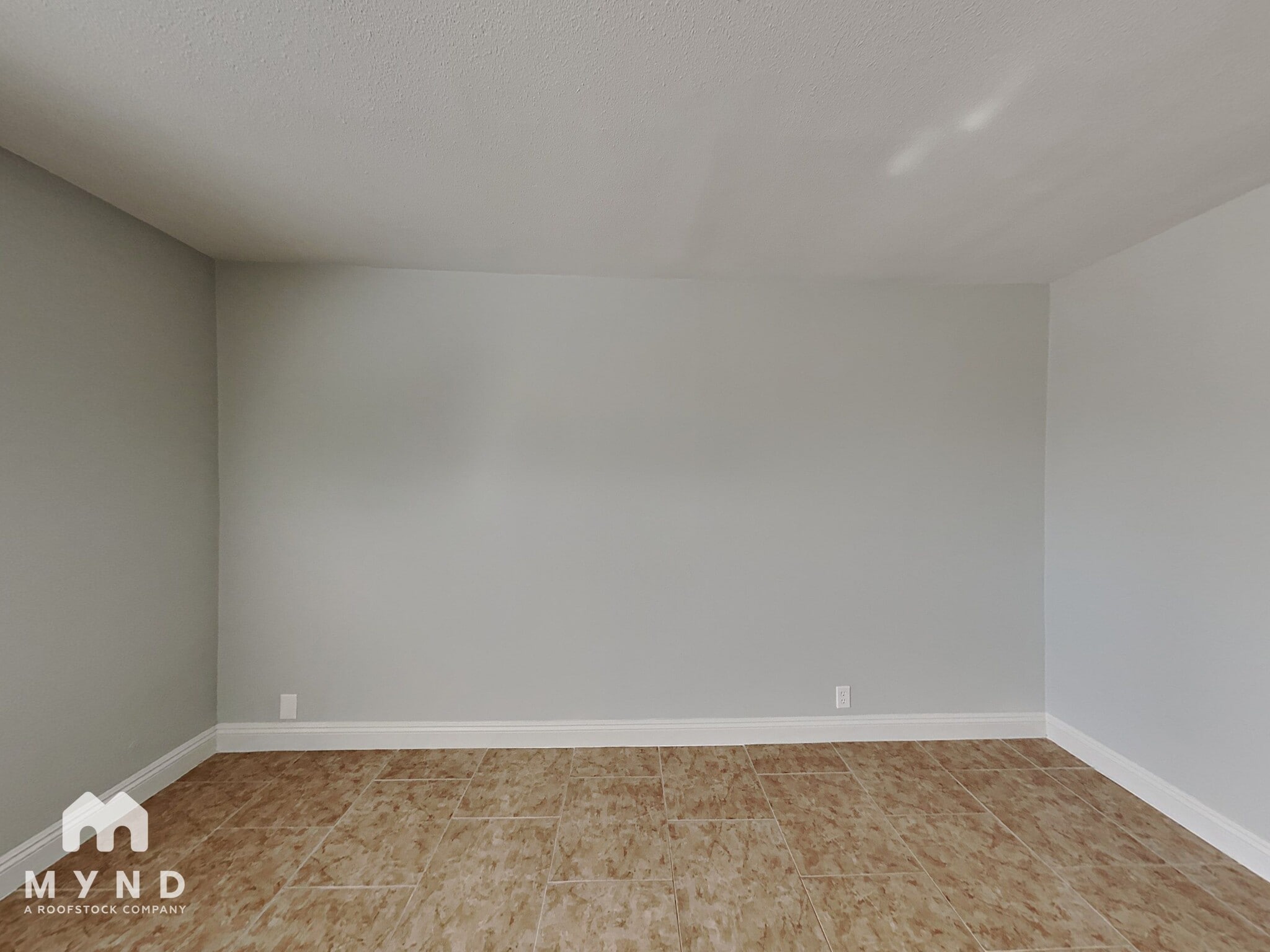 Building Photo - 1165 Hart Ave