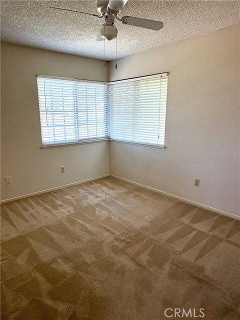Building Photo - 22936 Broadleaf