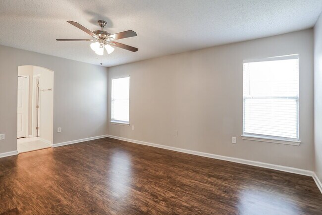 Building Photo - 4268 Hanging Moss Dr