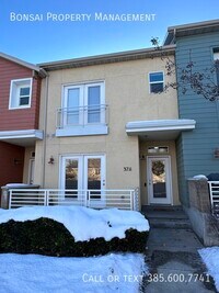 Building Photo - 3711 Summer Heights Dr