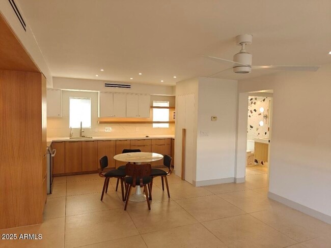 Building Photo - 7601 E 2nd St