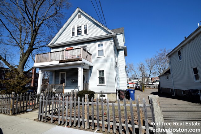 Building Photo - 35 Faneuil St