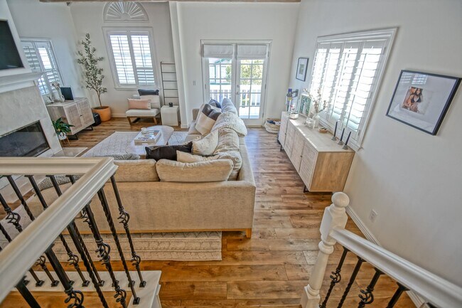 Building Photo - BEAUTIFULLY REMODELED, HIGH-END REDONDO HILLS HOME W/ AMAZING GREAT ROOM LIVING SPACE, 2 BALCONIE...