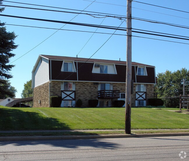 Primary Photo - Manor Apartments of Massillon