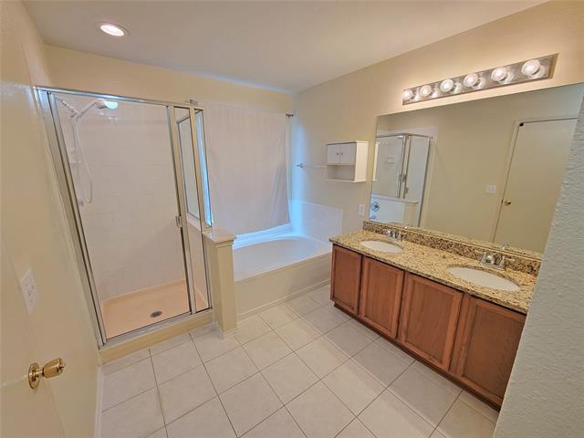 Building Photo - 4208 Vinyard Way