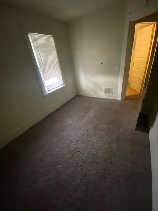 Building Photo - 31 W Oakland St