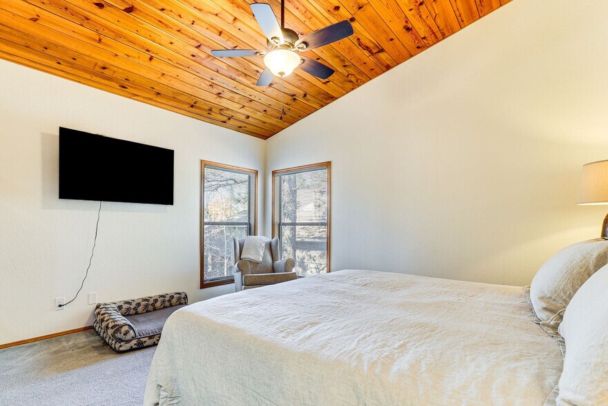 Building Photo - 2787 Oak Cir