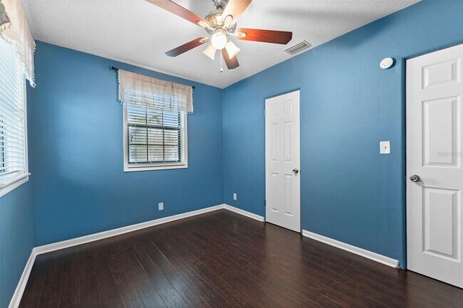 Building Photo - 4008 W Swann Ave