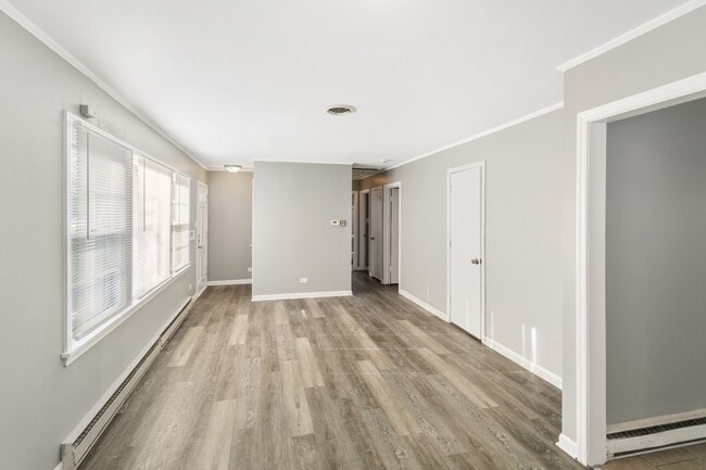 Building Photo - 17306 Holmes Ave