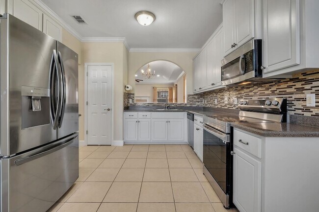 Building Photo - 7056 Sawley Ln