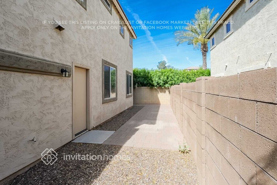 Building Photo - 4110 E Tyson St