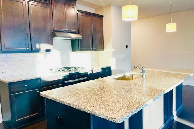 Building Photo - 1222 Waldon Xing