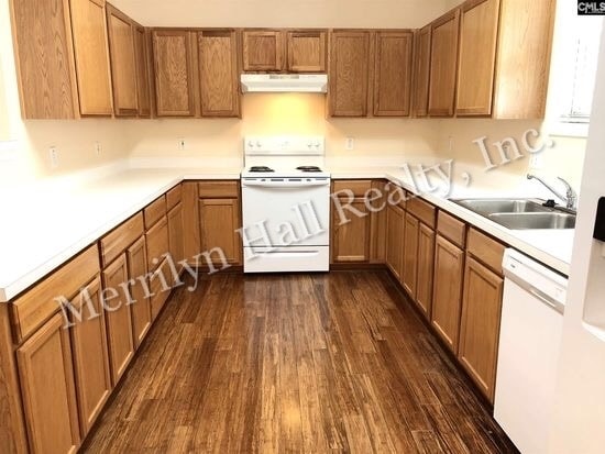 Building Photo - Beautiful Irmo Home