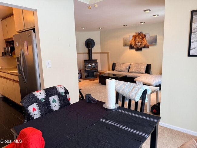 Building Photo - 120 Donna Lynn Dr