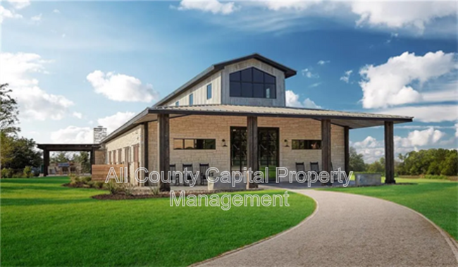 Building Photo - 2113 Barbaro Way