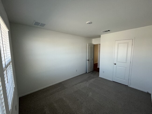 Building Photo - 217 Pink Footed Pass