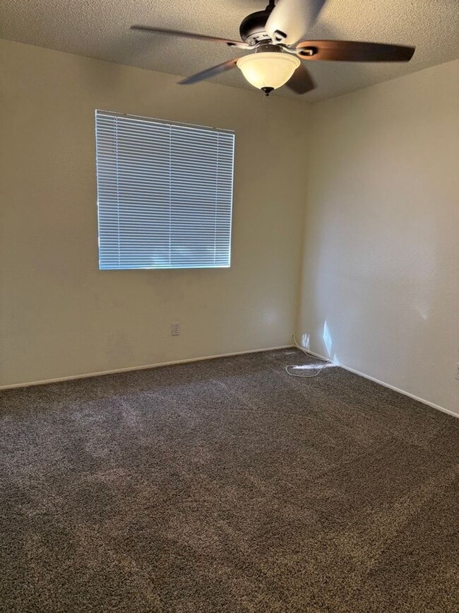 Building Photo - REMODELED 3 Bed/2Bath single family home with HUGE yard